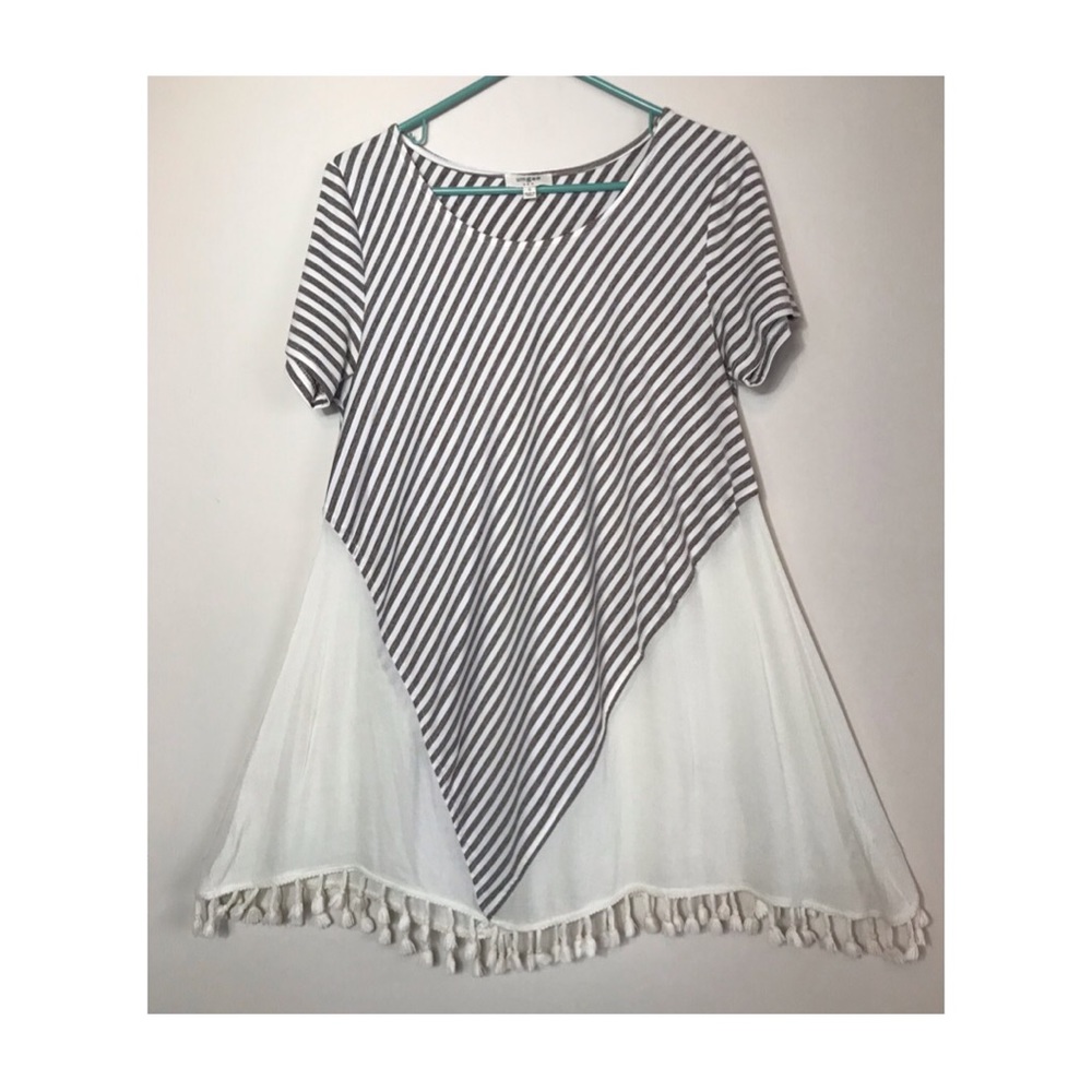 Umgee Women Small Tunic Top